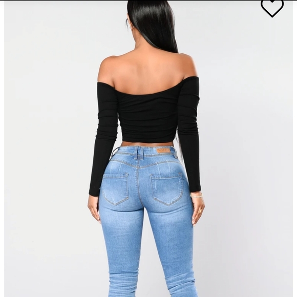 Long sleeve button up crop top LAST CHANCE - Picture 3 of 4